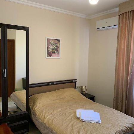 Guest House Aphyn Leto Gagra Exteriér fotografie
